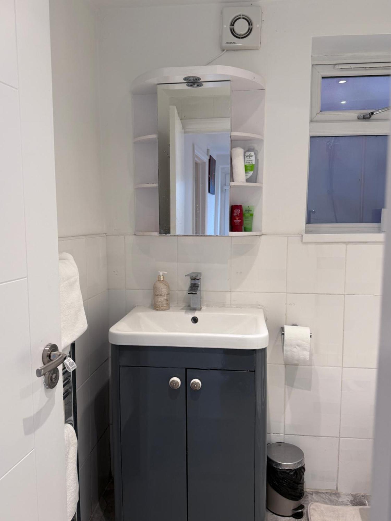 Cosy Guest Suite, West London Hounslow Exterior photo